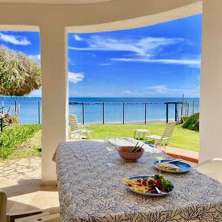 Paradise Beachfront Villa, Porto Columbu, Sardinia Porto Columbu - Perd'E Sali Eksteriør billede